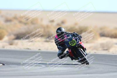 media/Jan-10-2025-CVMA Friday Practice (Fri) [[489e0da257]]/Group 4 and Trackday/Session 4 (Turn 16)/